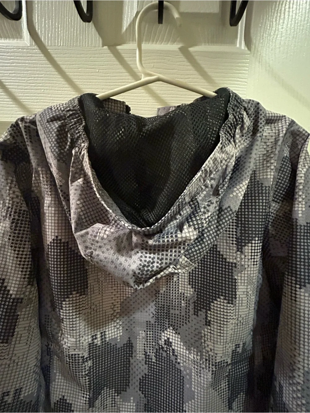 Columbia Kids Gray Pixel Camo Hooded Rain Jacket size 8